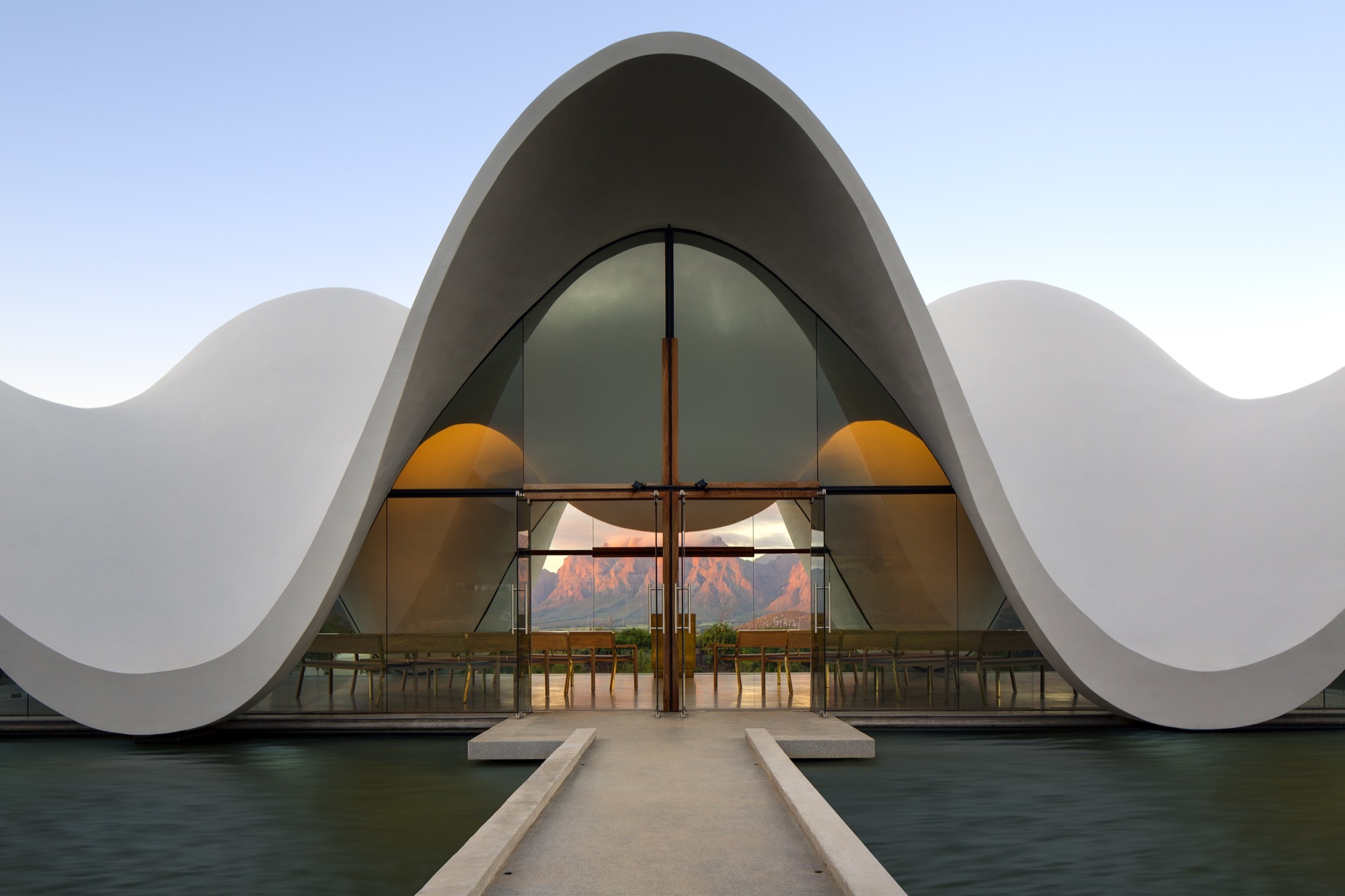 Bosjes Chapel / Steyn Studio-17