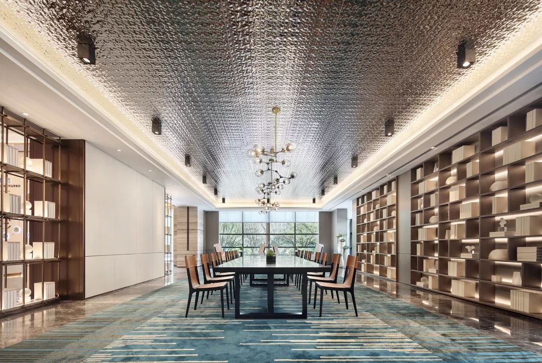 重庆华宇城营销中心：在水一方，瞭望人文风华  六艺源设计-3