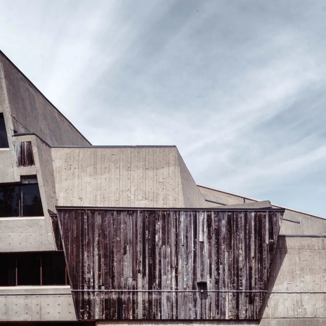 粗野乌托邦 · John Andrews 的理想重塑丨加拿大多伦多-12