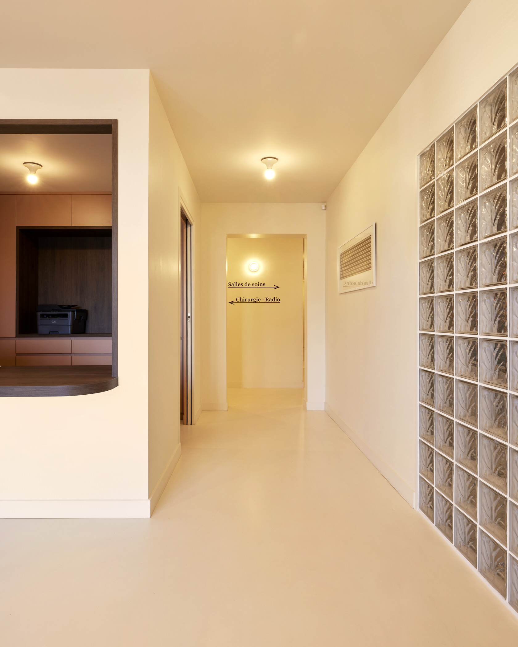 Drab to Fab:法国雷恩的牙科诊所丨Studio Idya-18