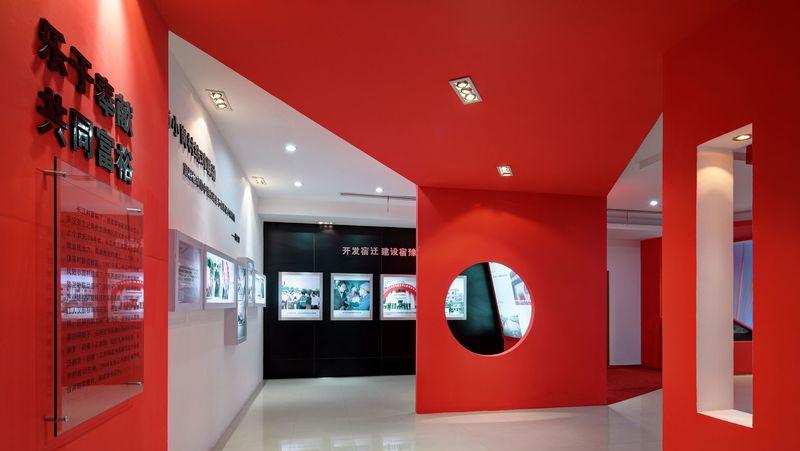 长江之路 | 长江村村史馆的红色飘带设计-10