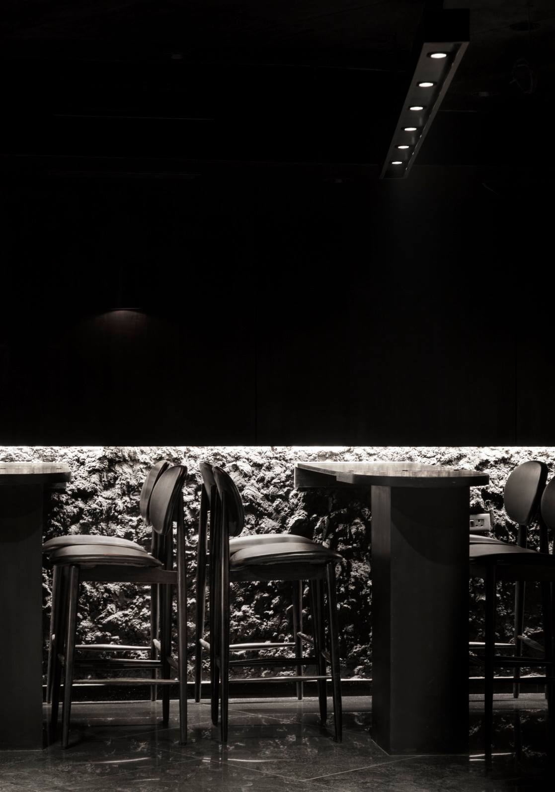 The Black Concrete RENESA-62