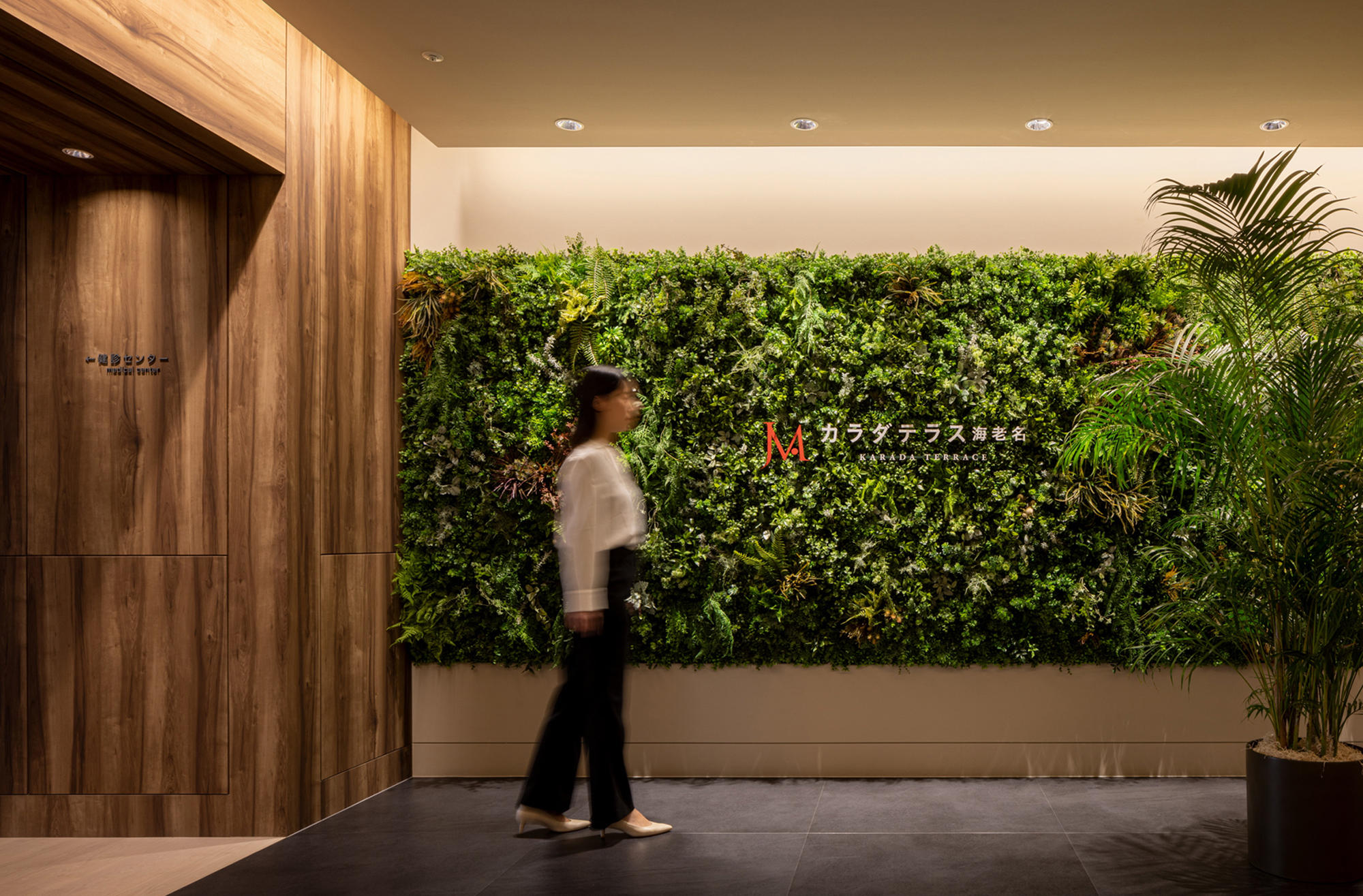 カラダテラス海老名｜FIELD FOUR DESIGN OFFICE丨日本神奈川丨E.Izutsu,K.Ito-2