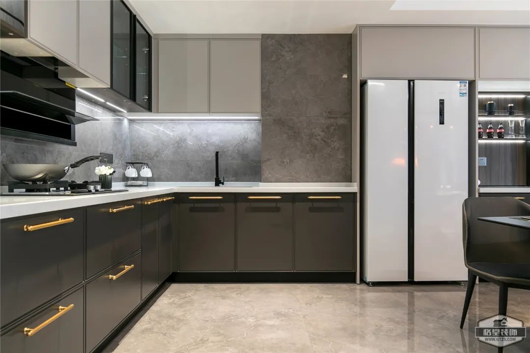 月亮湾沁园 150㎡现代极简设计丨格堂装饰-31