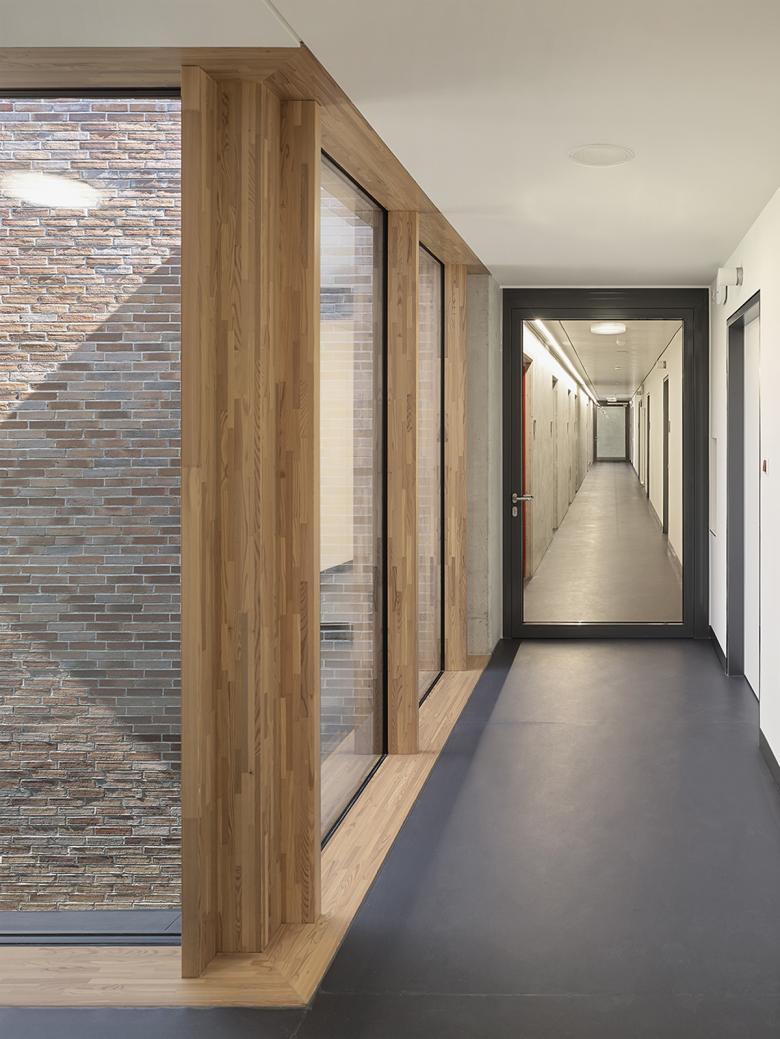 消防和救援站 5 菲尔德丨德国斯图加特-14