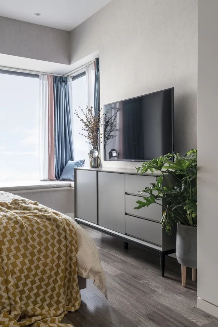 麓湖云镜 140 平米现代轻奢实景,都市里的质感灵魂居所-55