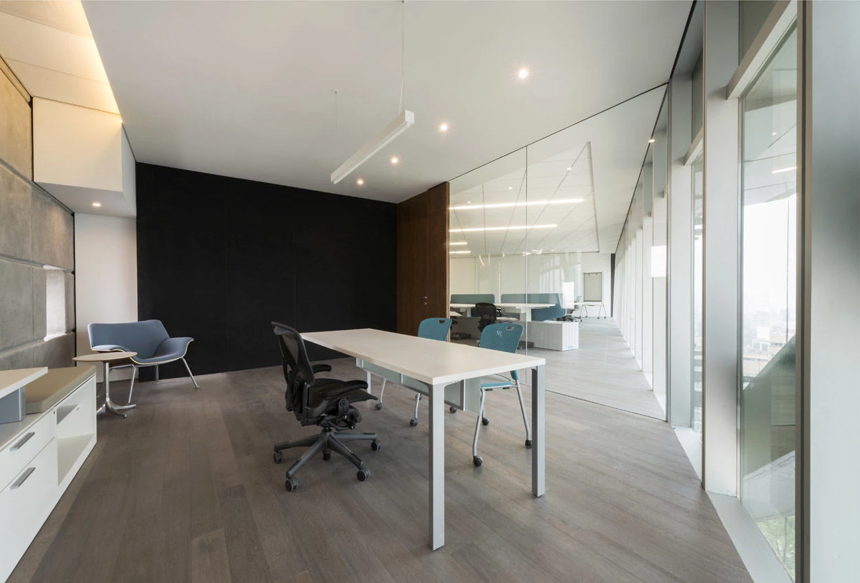 墨西哥城地标建筑——Torre Reforma 展示办公室-19