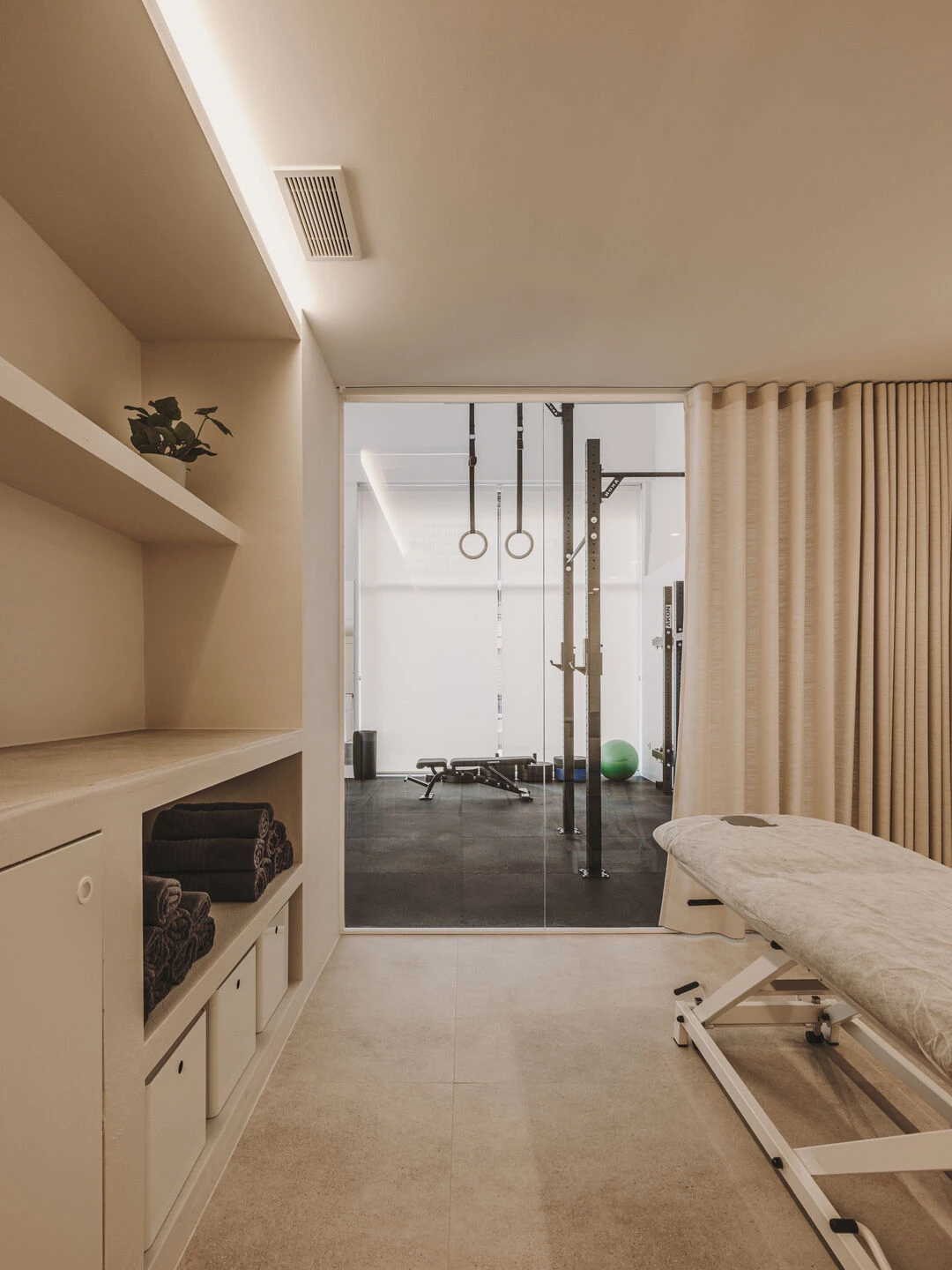 雷托诊所丨SpainValencia丨SahuquillodeArriba-28