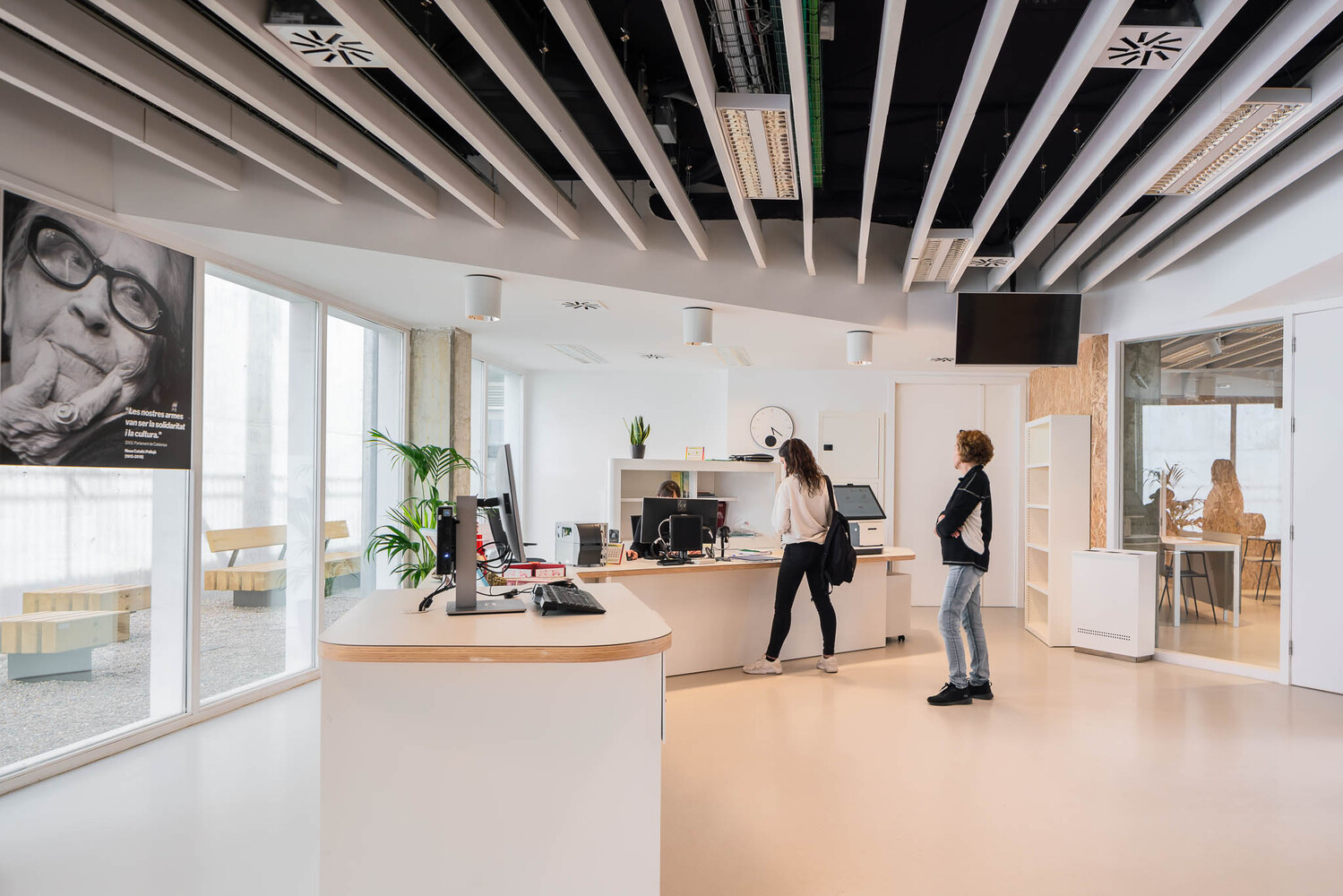 西班牙 Sant Martí Sarroca 图书馆丨ValorLlimós-21