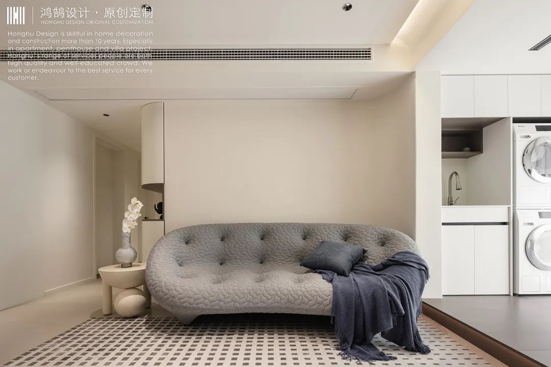 等你下课 | 110㎡里奶油色温柔地诉说着家庭每个成员的重要性，包括“柯基”。-3