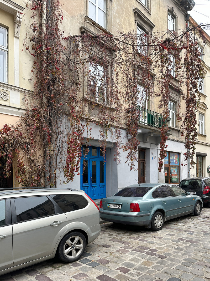 CICI COCO 展厅及咖啡馆丨乌克兰利沃夫-11