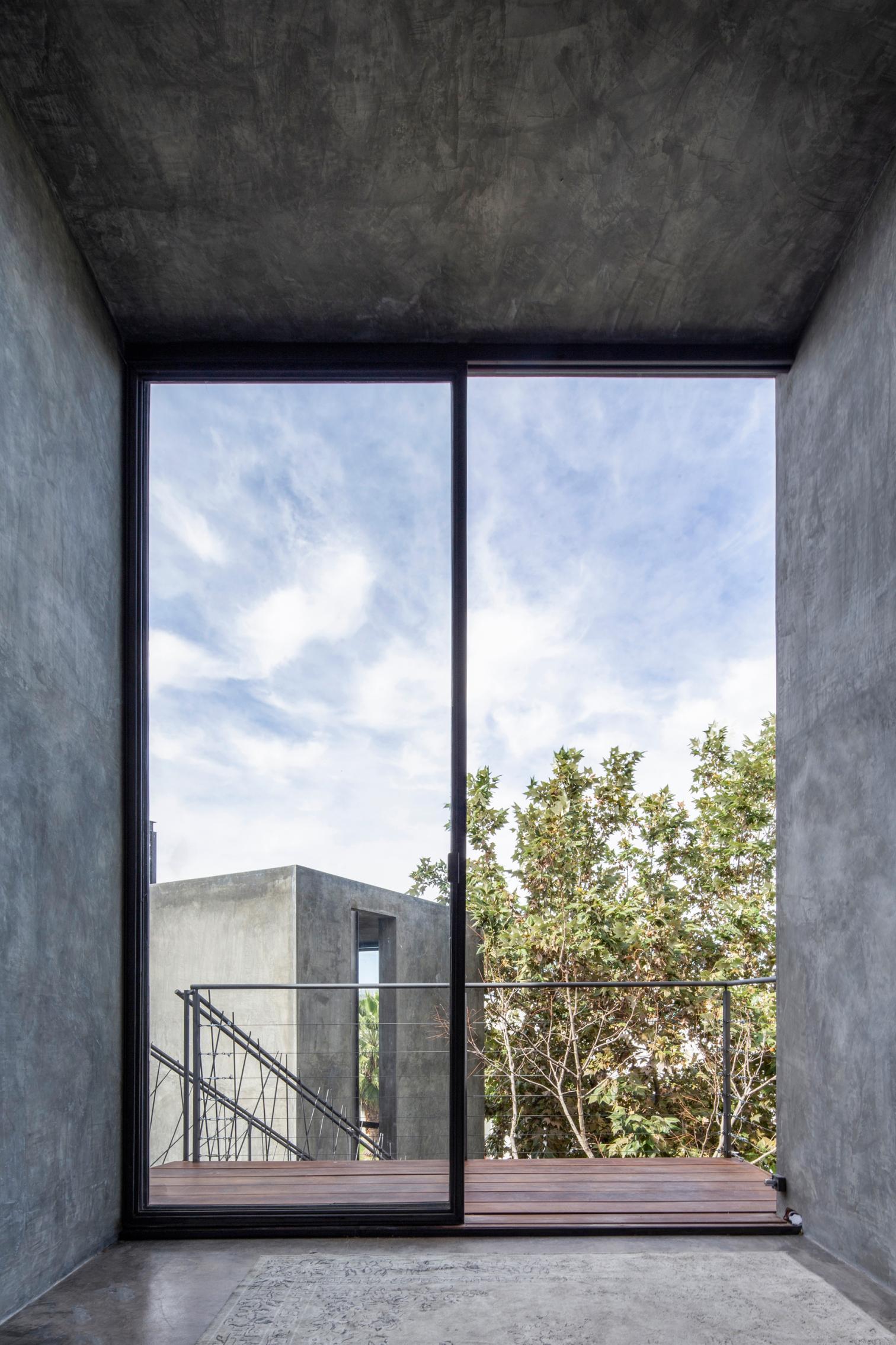 墨西哥 Casa Pedregal 住宅 | 与自然共生的现代建筑-7