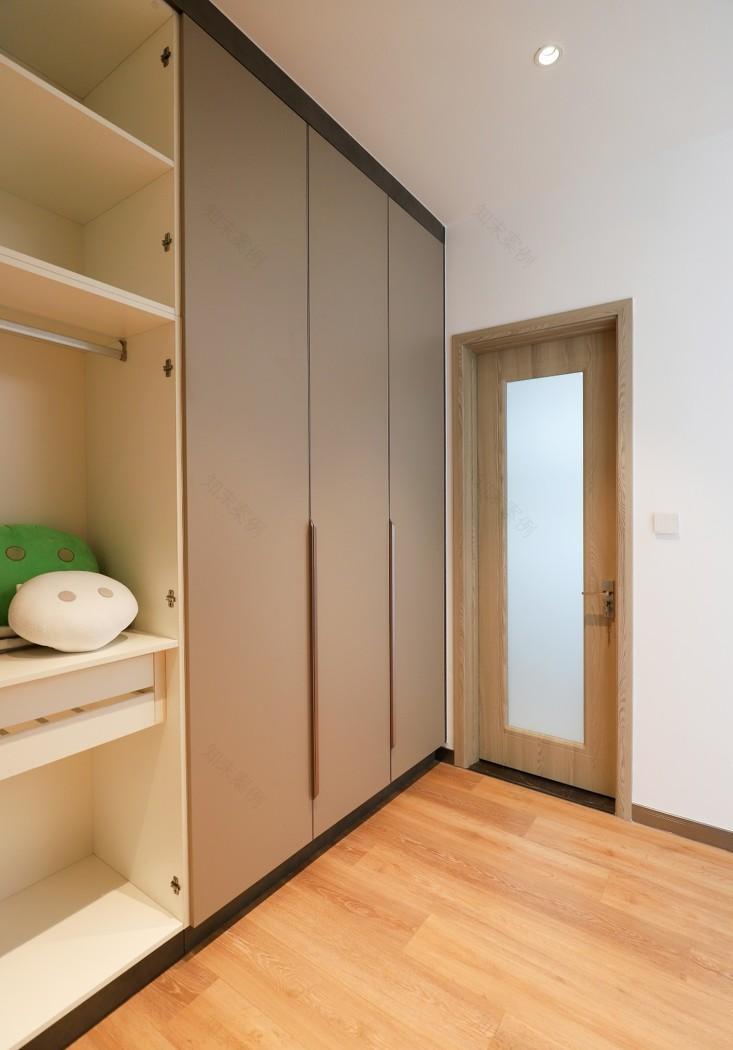 广州轻奢北欧风大户型设计,多元素空间利用-49