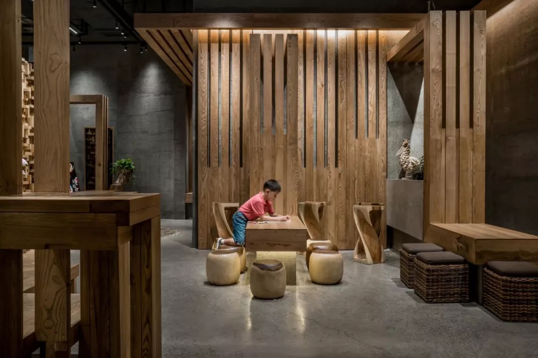 园里火锅餐厅（府城大道）丨China-11