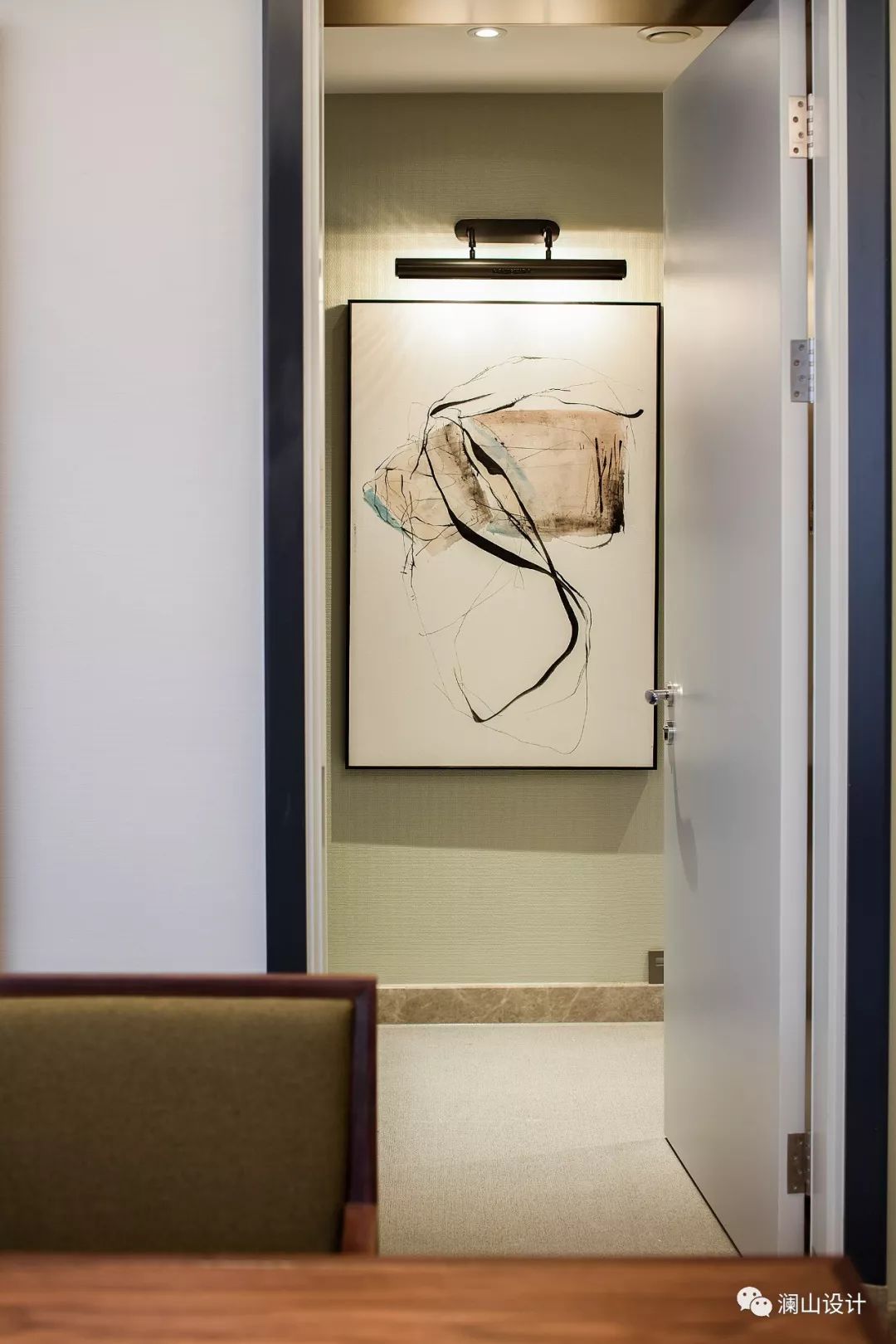 地下室华丽变身,蓝色魔力营造梦幻空间-59