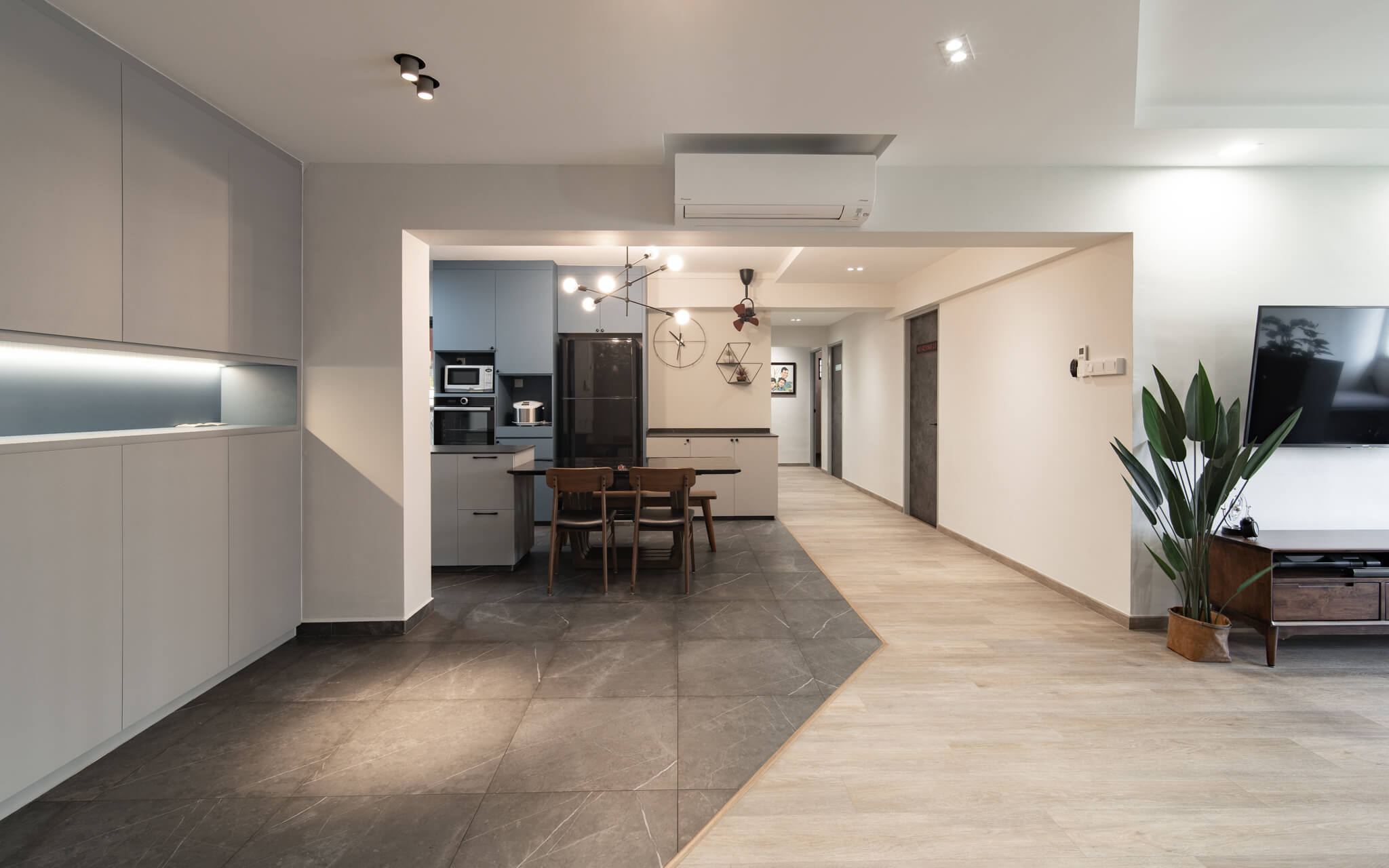 737 Tampines  3代家庭的云蓝折衷主义住宅丨新加坡丨The Interior Lab-0