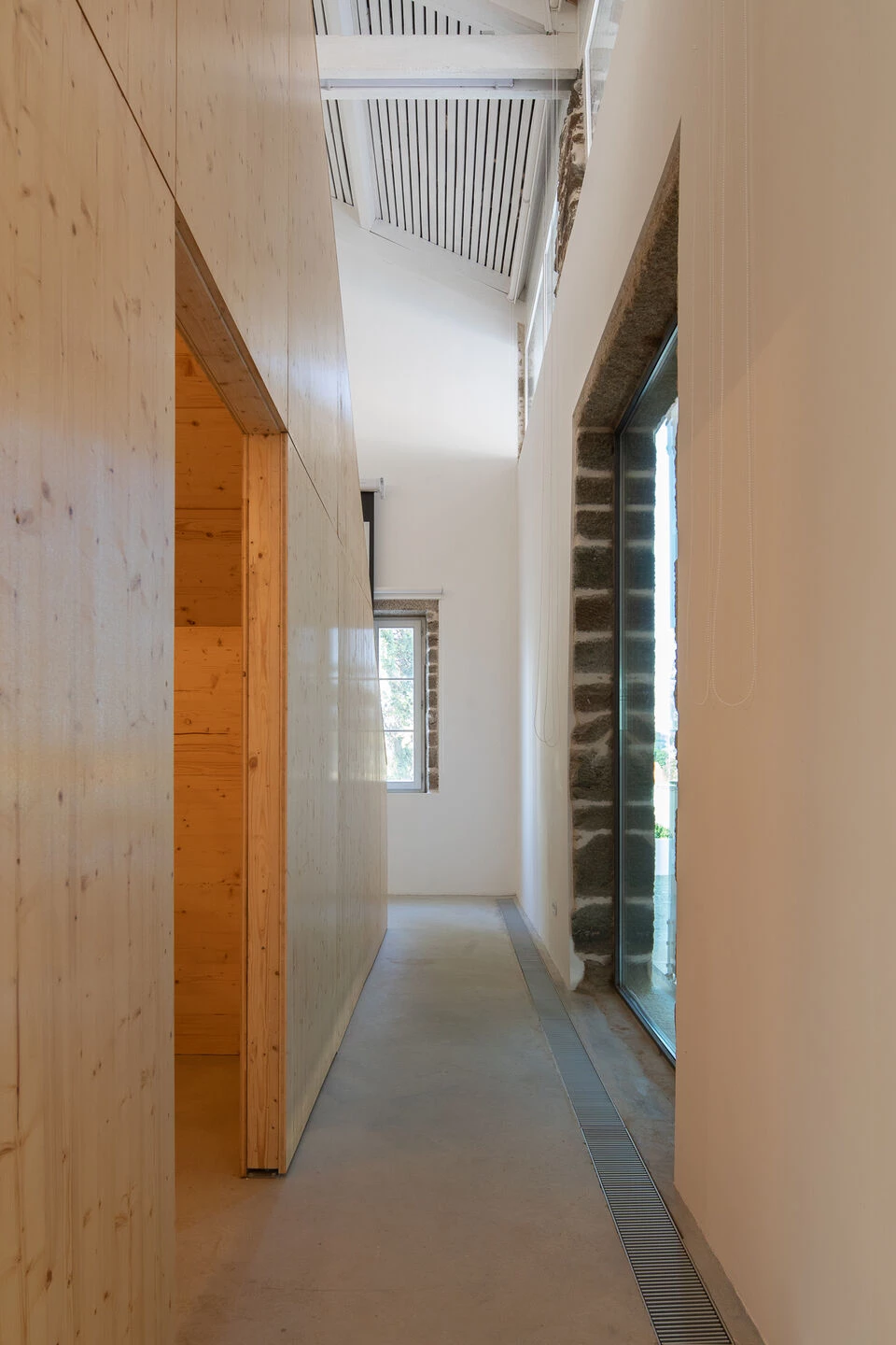 Macedo de Cavaleiros 火车站改造丨葡萄牙丨a*l alexandre loureiro arquitectos-13