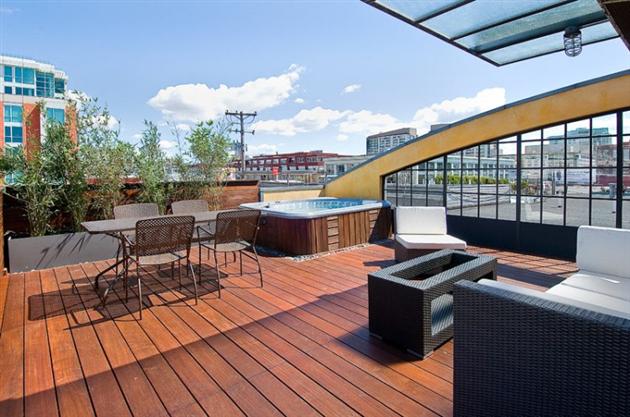 仓库改造成宽敞豪华住宅丨美国-19