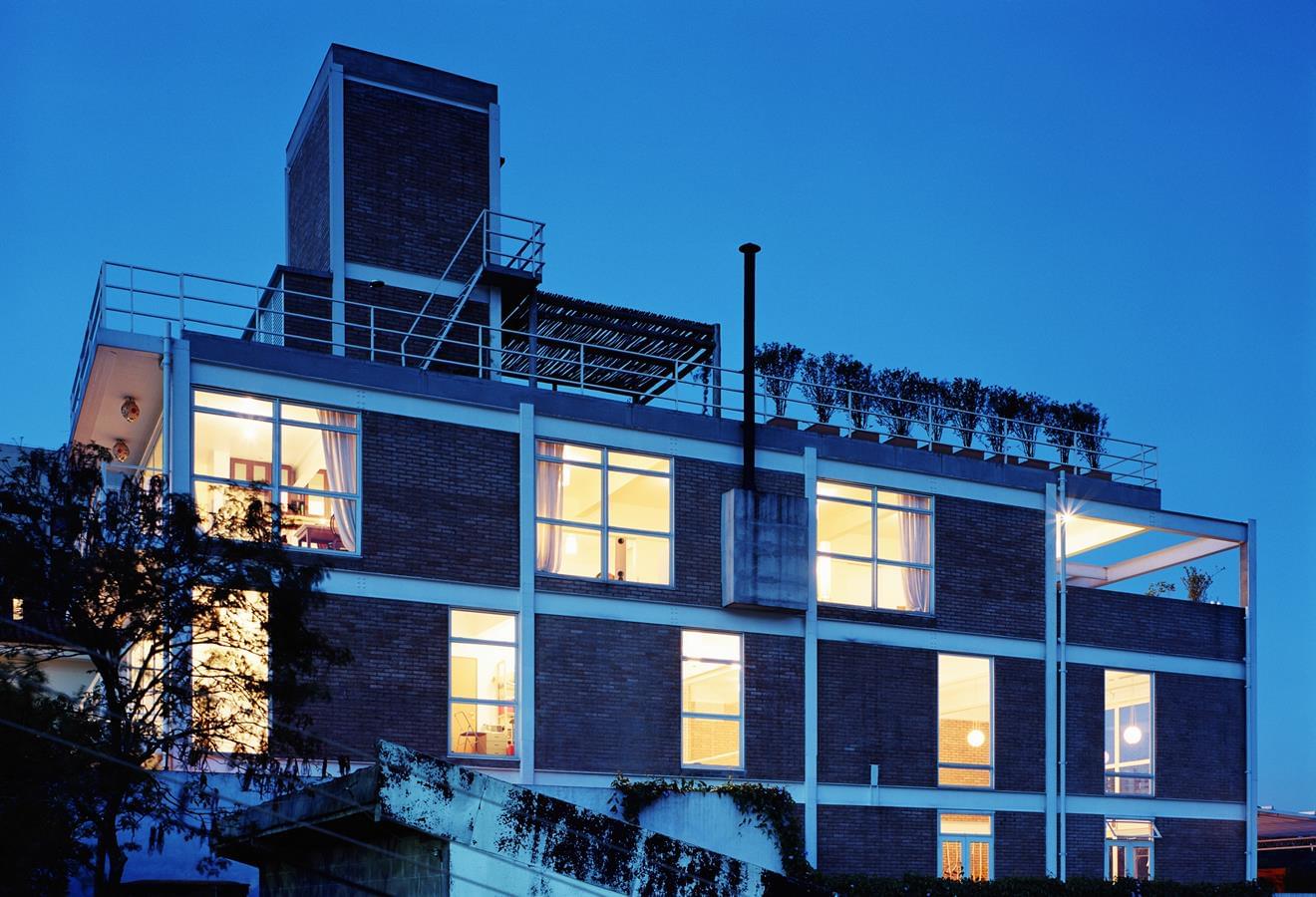 巴西精英建筑师协会的环保瑜伽学校设计-5