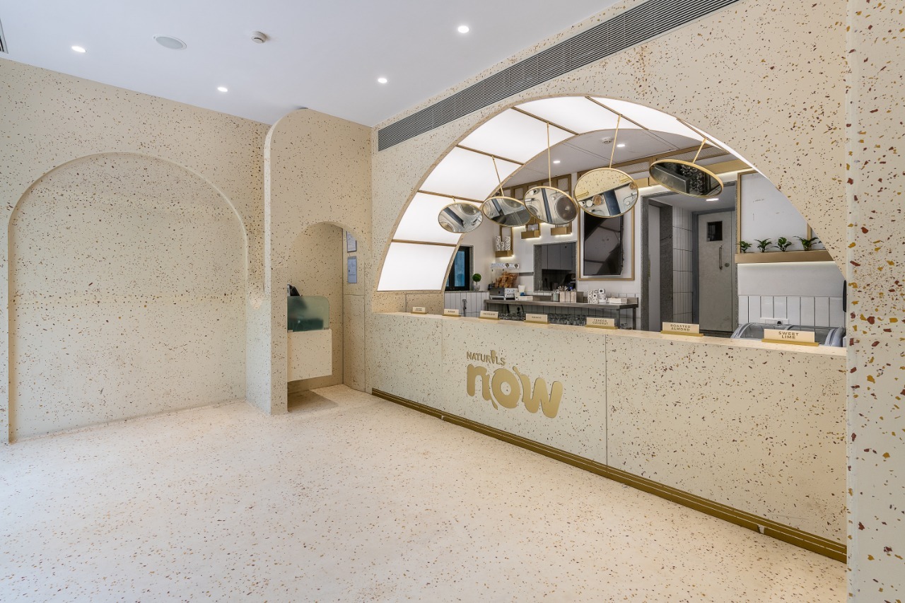 Naturals Now Shop / Drink Water Design Studio-29