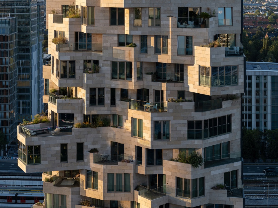 阿姆斯特丹"山谷"综合体 | 绿色与人性并重的建筑奇迹-61