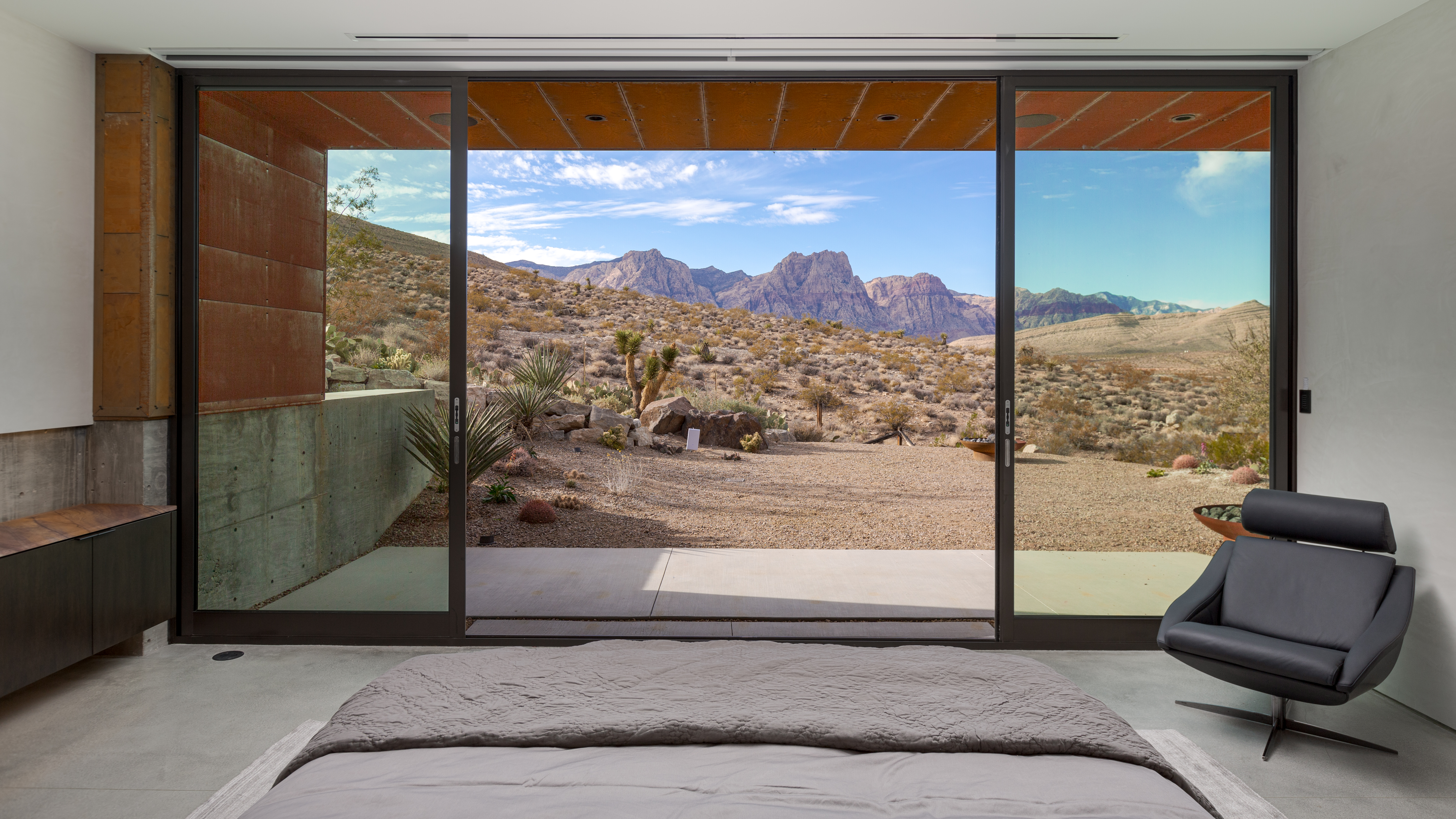 minimum/MAXIMUM | PUNCH-30