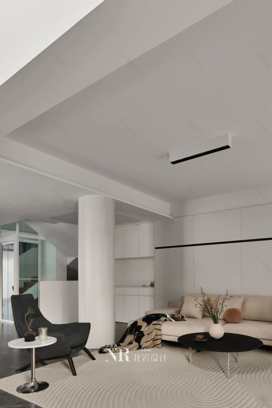 光影里的家 · 通透大宅的舒适设计丨中国南京丨北岩设计-26