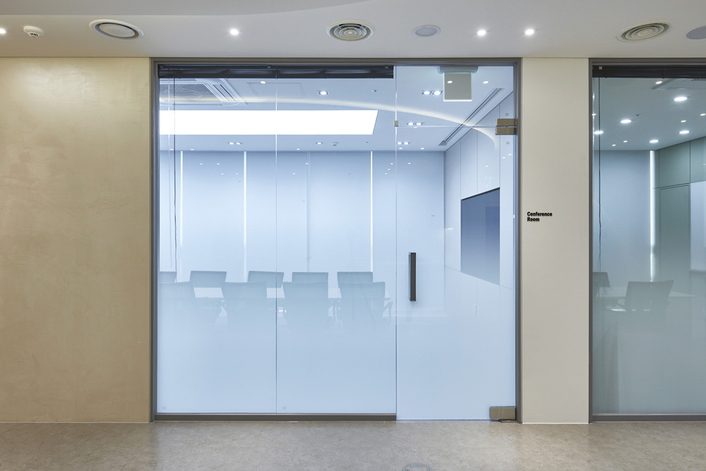 现代办公空间设计典范 | 58 平米的光明办公室-8