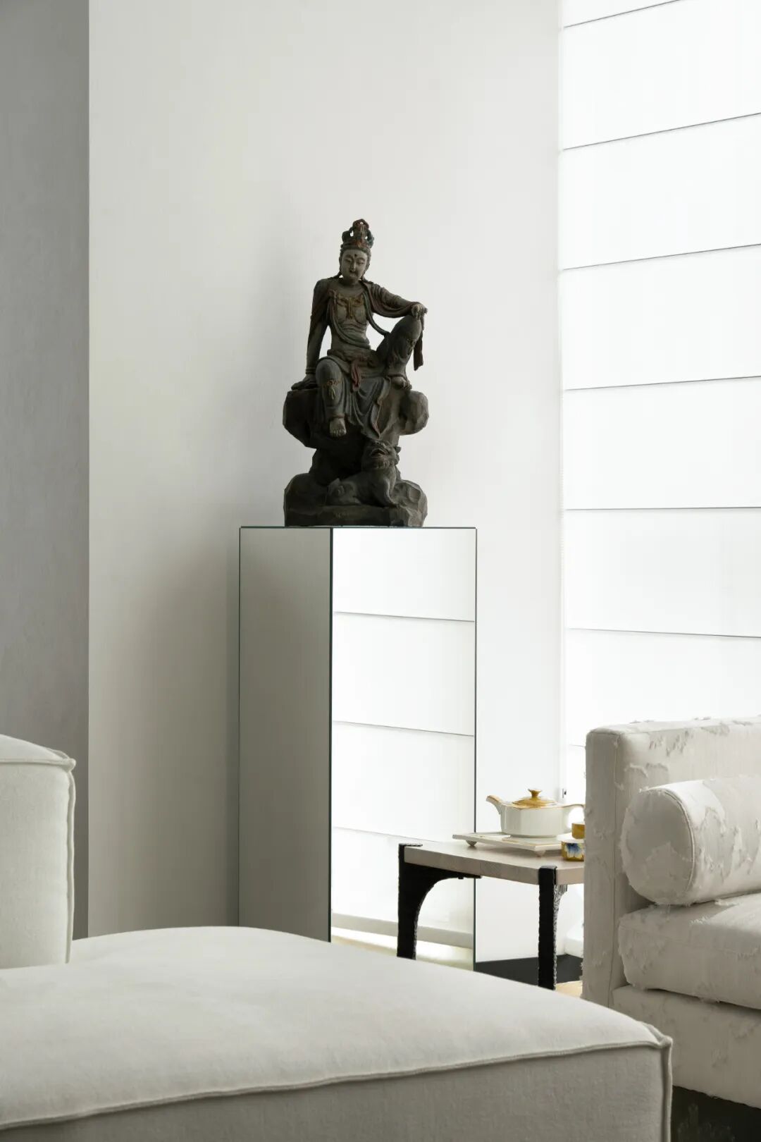 纯白诗歌 · 雅致的极简主义住宅丨中国成都丨LAE Design-35