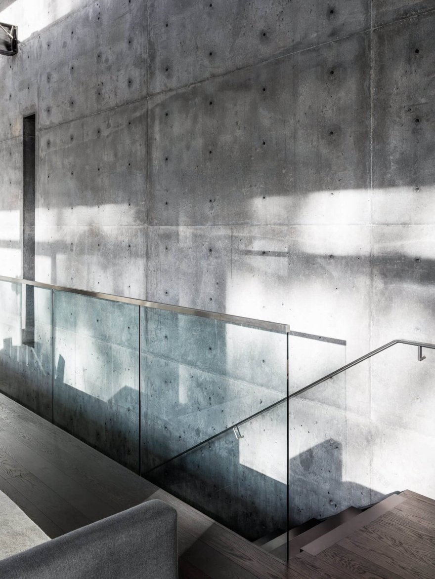 Creek House · 融入自然的混凝土与木材住宅丨Faulkner 建筑事务所-24