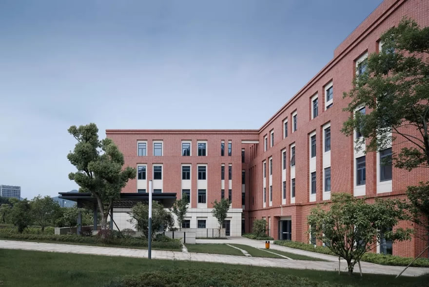 浙江大学青山湖能源研发基地 | 科技与传统融合的建筑设计-14