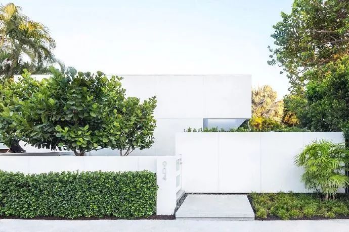 150 万打造现代极简别墅,滑梯藏匿童趣空间-86