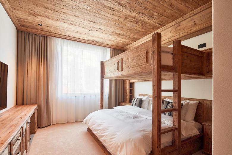 Chesa Mezdi 公寓丨瑞士丨BURKARD DESIGN GMBH-6