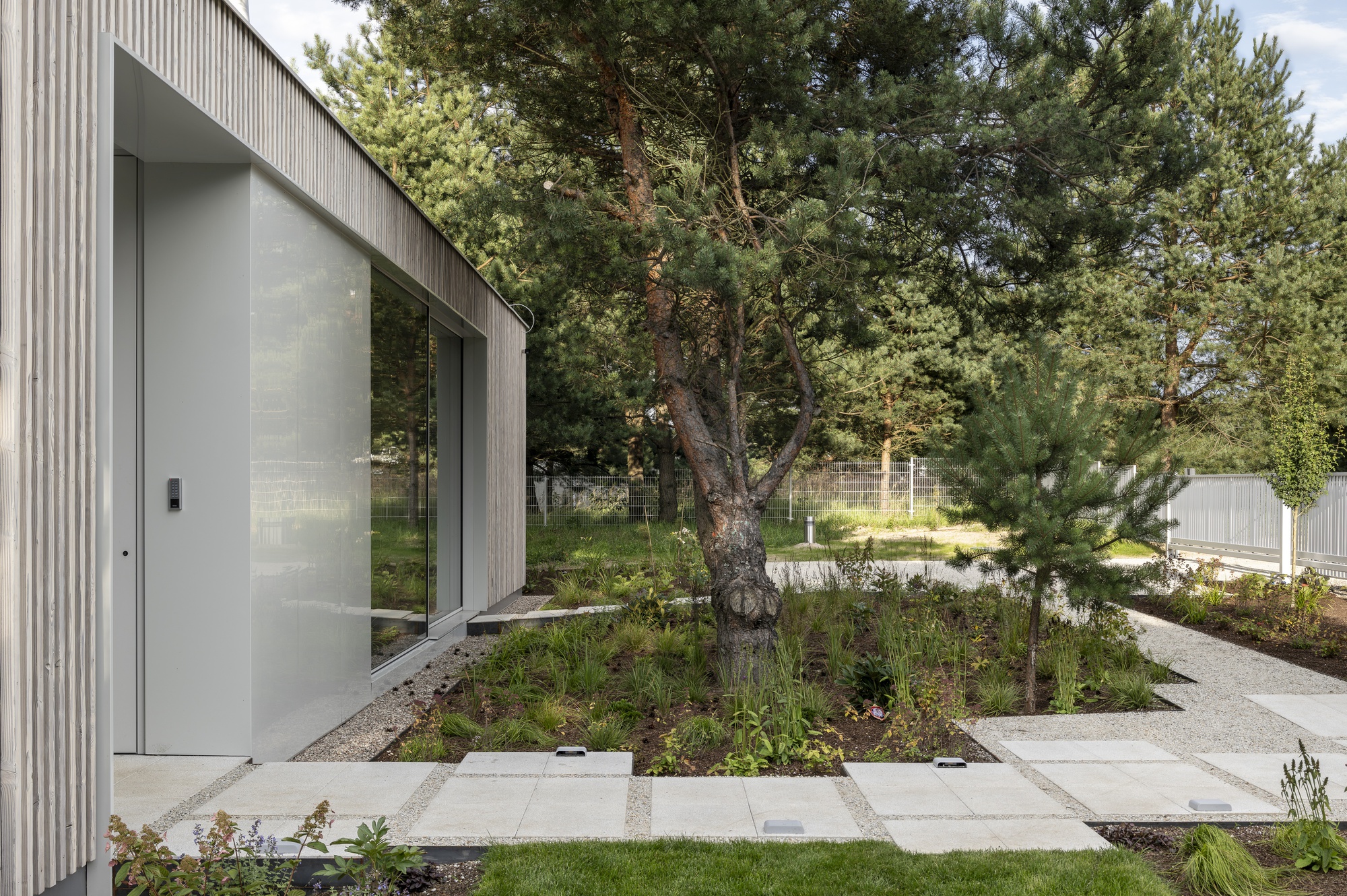 科纳茨基湖畔小屋丨波兰丨Archmondo-12
