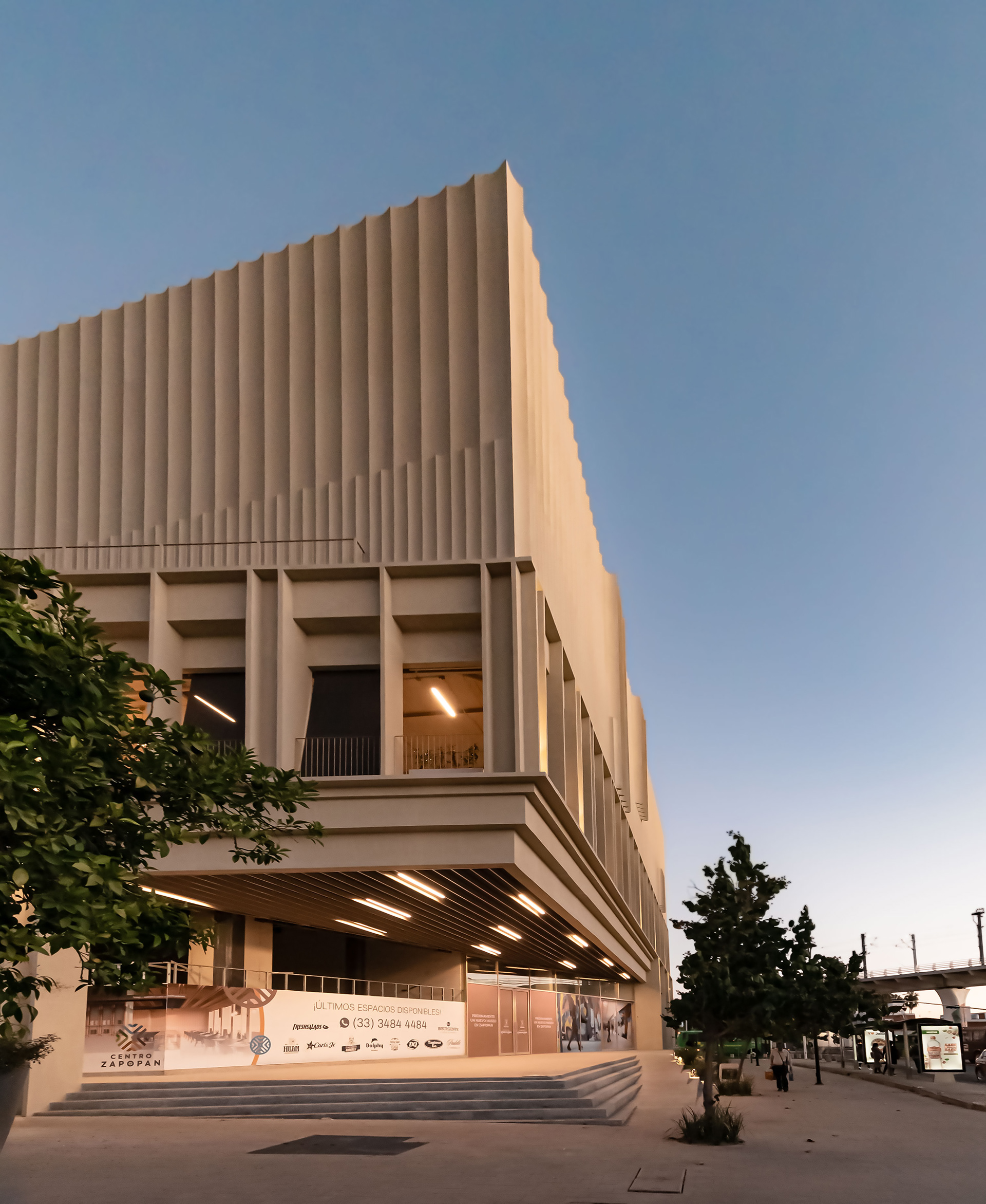 ZAPOPAN 商业综合体-0