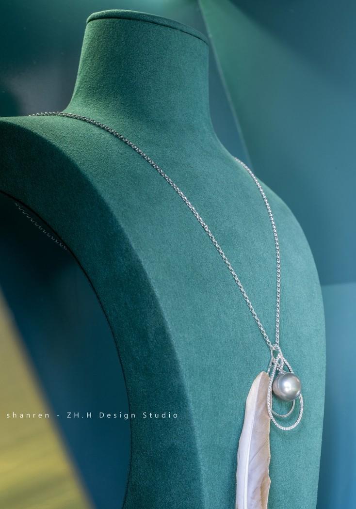 幻彩魅影-- 珠宝美甲空间,精致实用展示设计-14