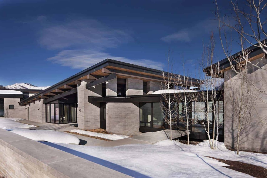 Majestic mountain home of stone and glass dominates its Utah landscape-2