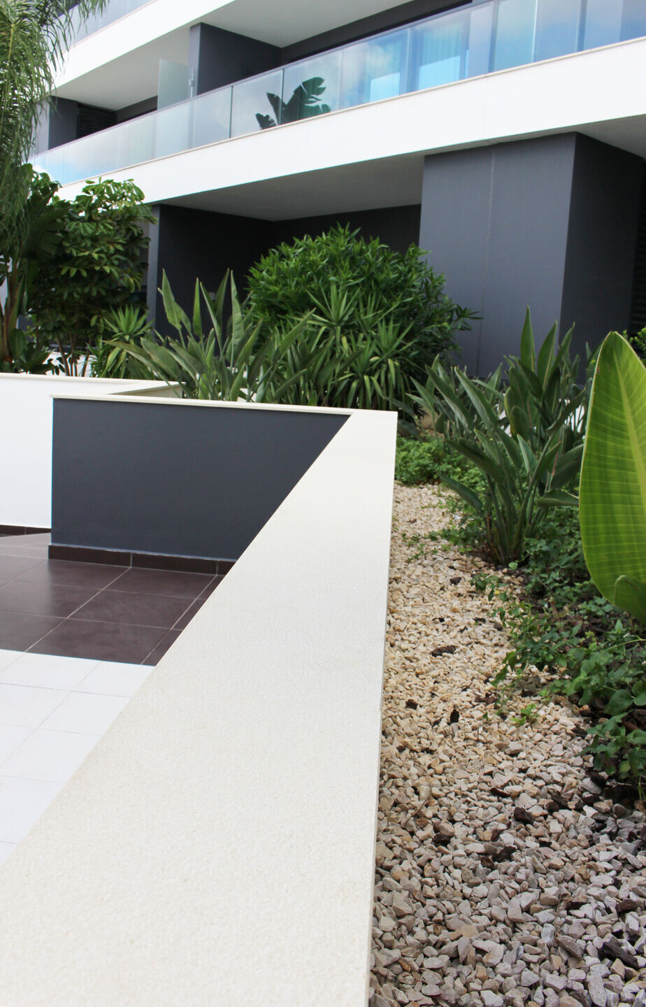 葡萄牙阿尔加维 Alvor Baía Resort Hotel，现代简约风格展现度假酒店魅力-7