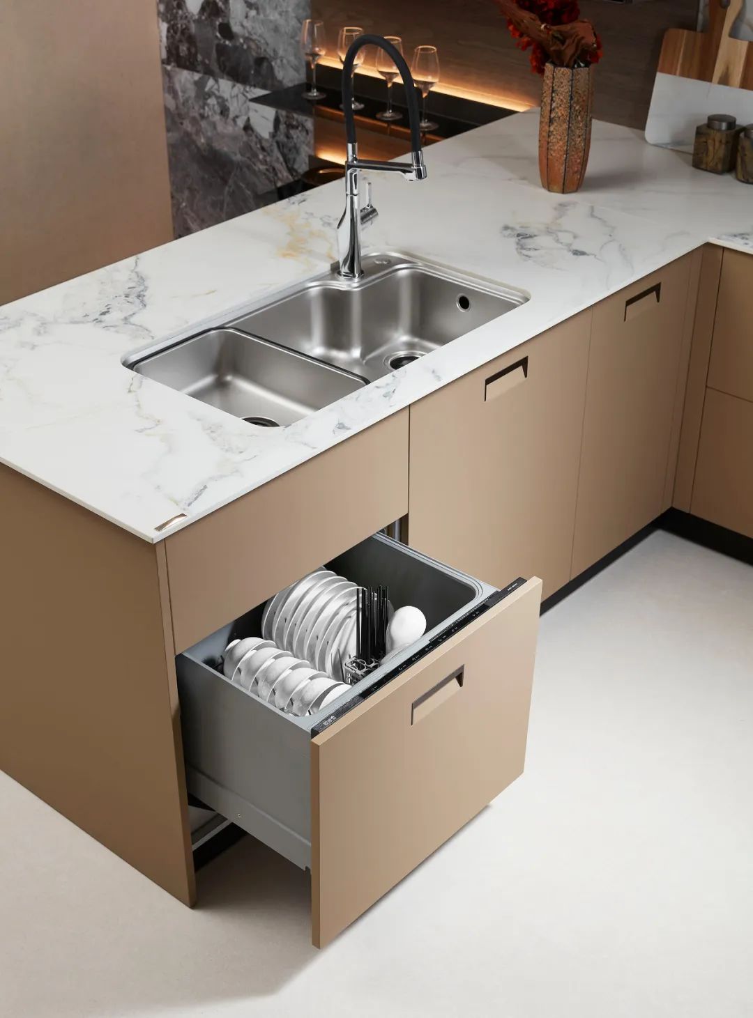 2022欧派新品 | 现代简约风的厨房怎么装？「塞尚」给你设计灵感-31