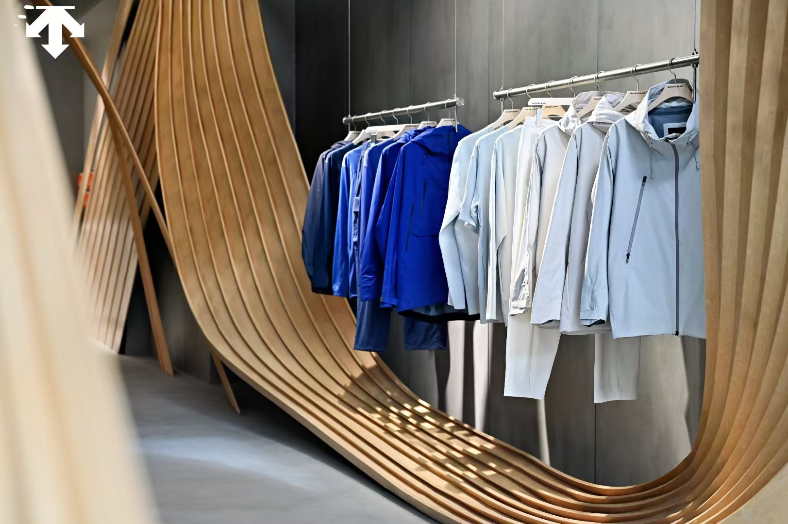 DESCENTE IN CHENGDU,TAIKOOLI-10