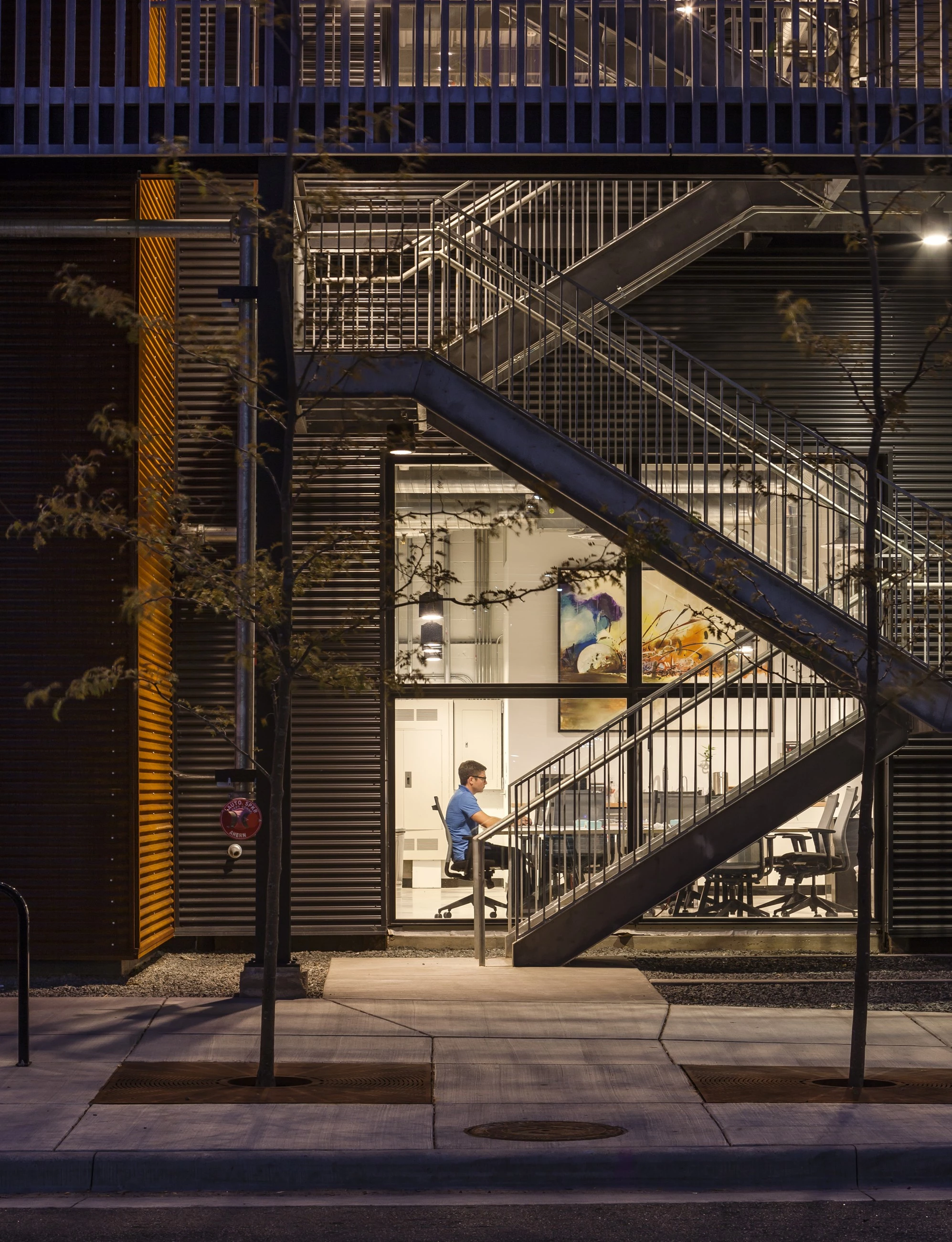 美式开放办公空间,诠释工作生活无限可能-19