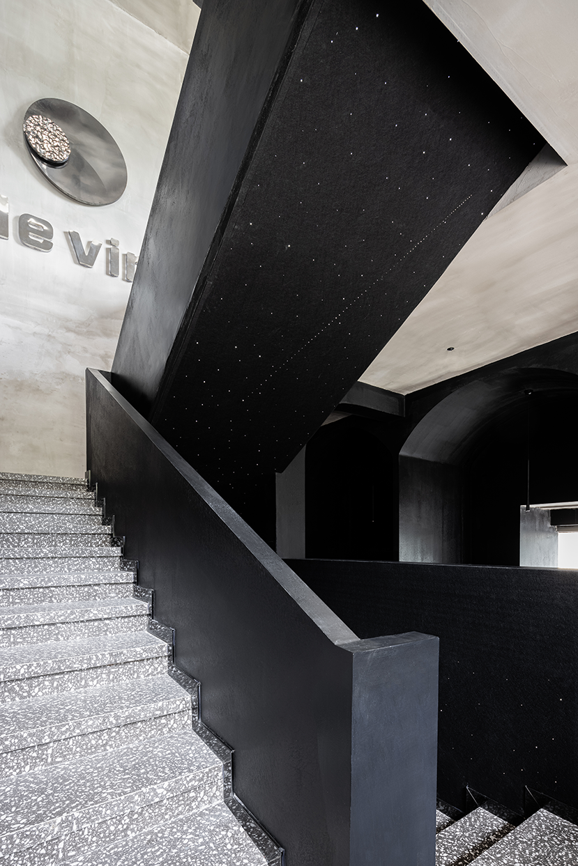 城市时髦人社交新体验 · 新锐空间设计-35