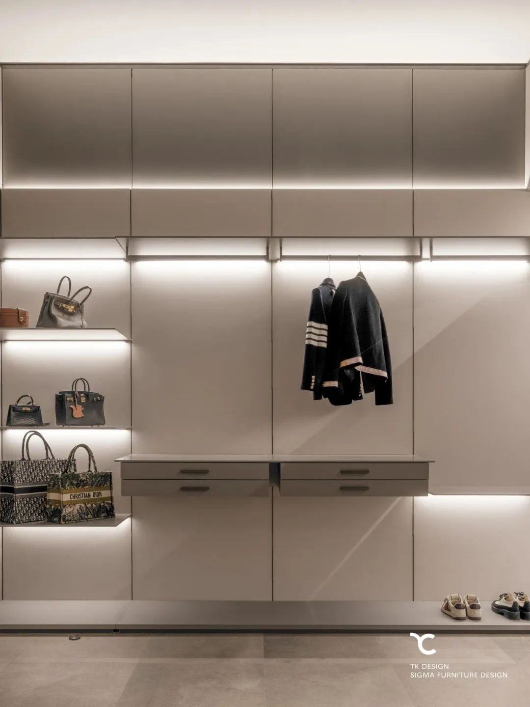 黑白灰的现代轻奢 · 龙悦湾别墅设计丨TK 设计&之和家居-87