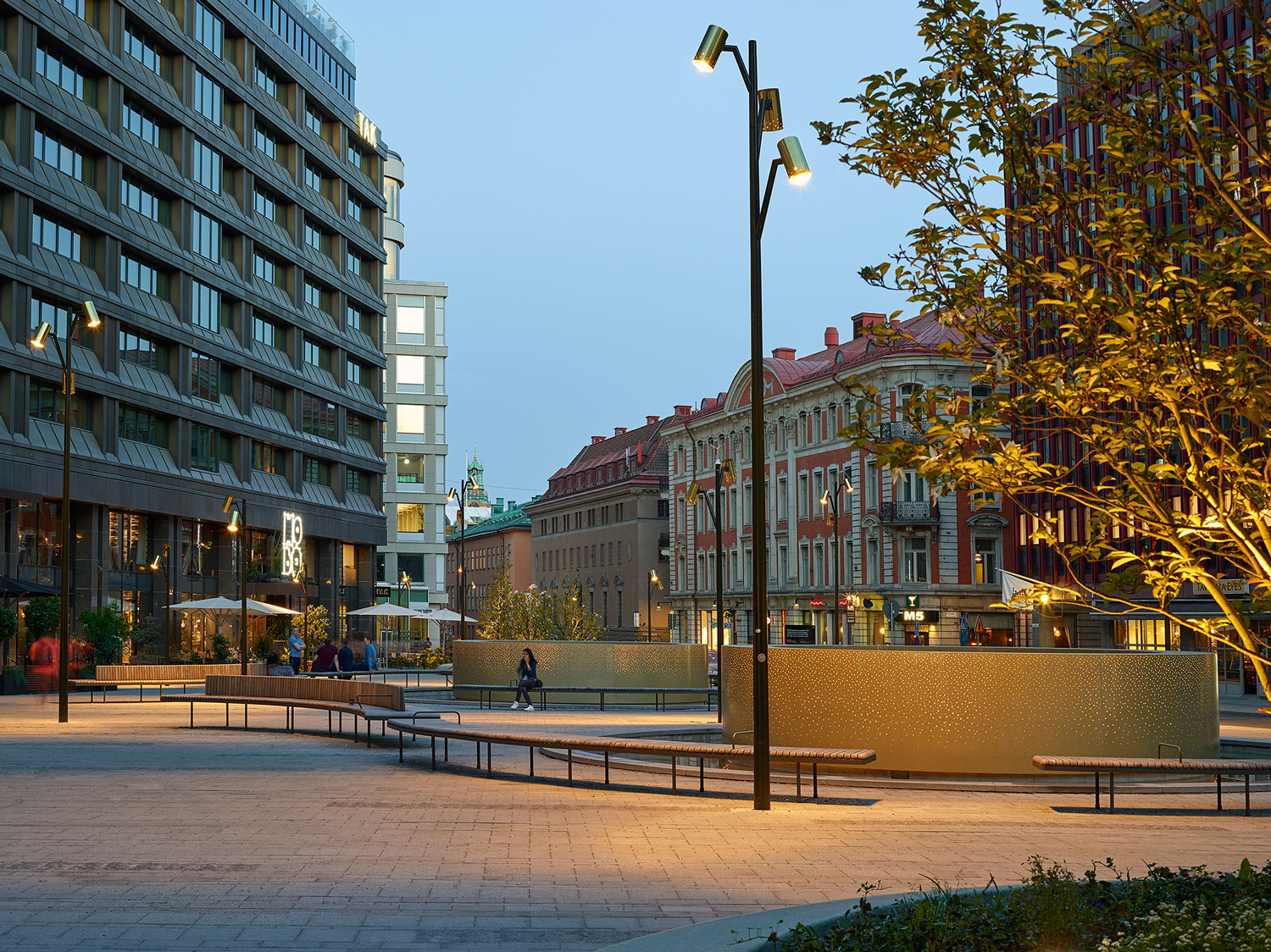 瑞典斯德哥尔摩 Brunkebergstorg 广场景观设计-21