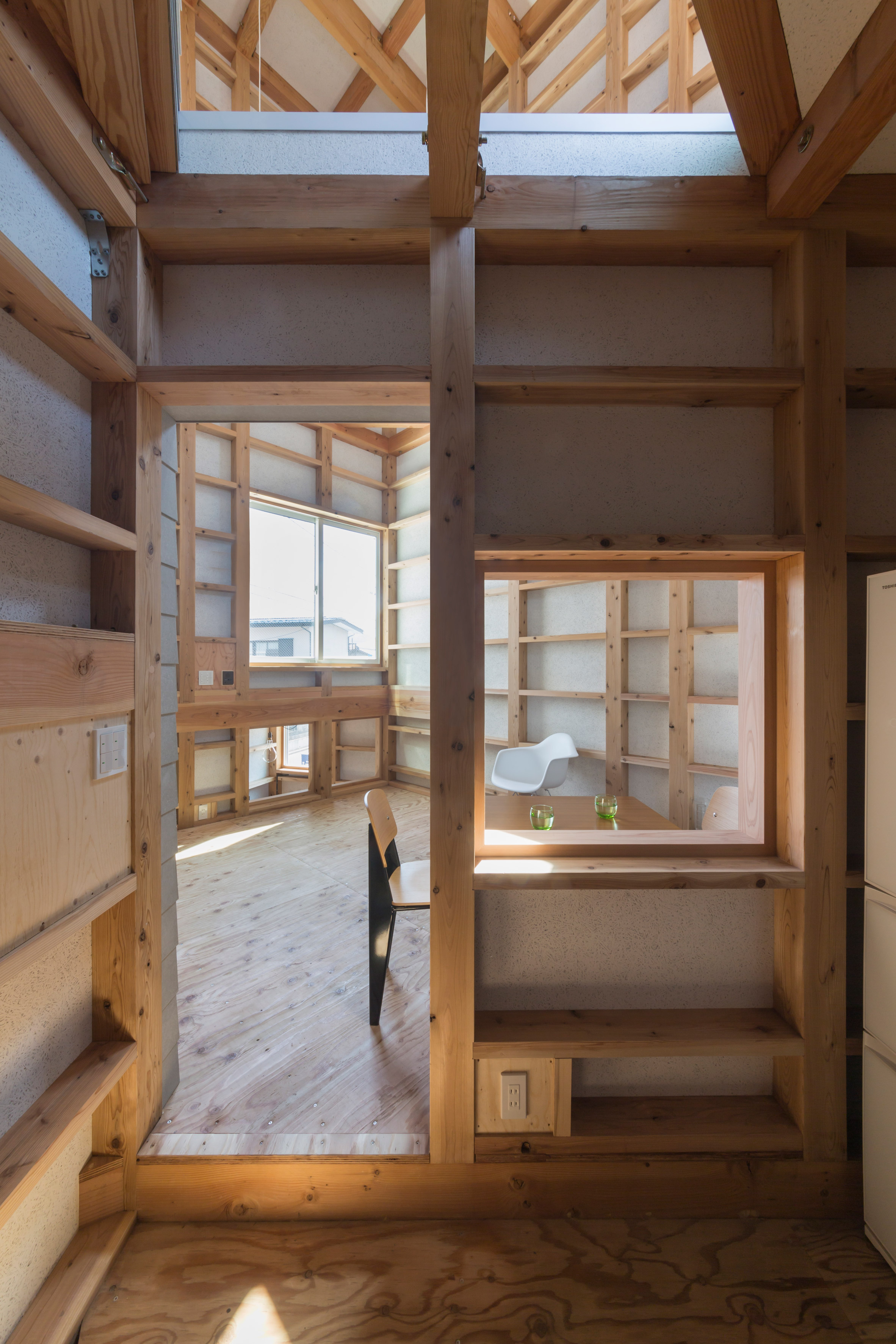 Cohta Asano builds his new Fukushima home as a cluster of nine cuboids-20