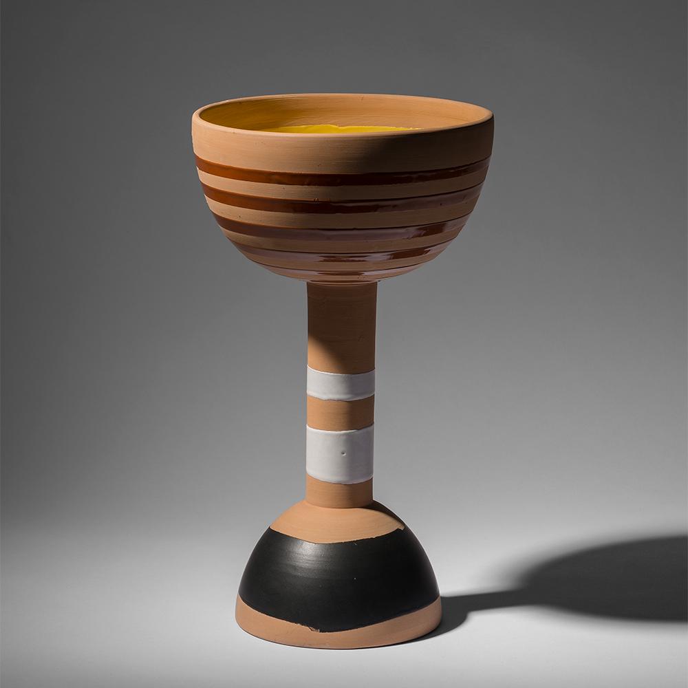 惊艳伦敦 | 150 件 Ettore Sottsass 陶瓷作品亮相 Phillips 画廊-5