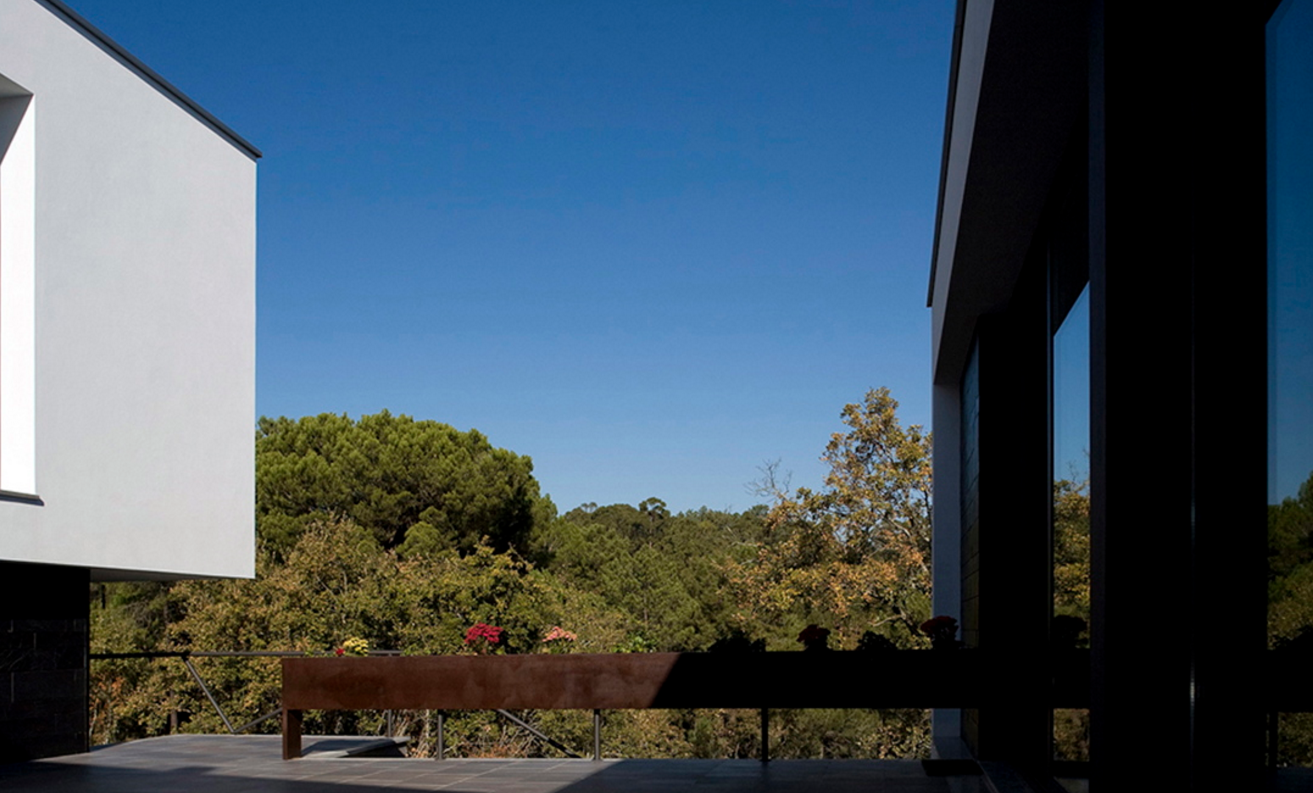 2008 年葡萄牙莱里亚私人住宅设计-5