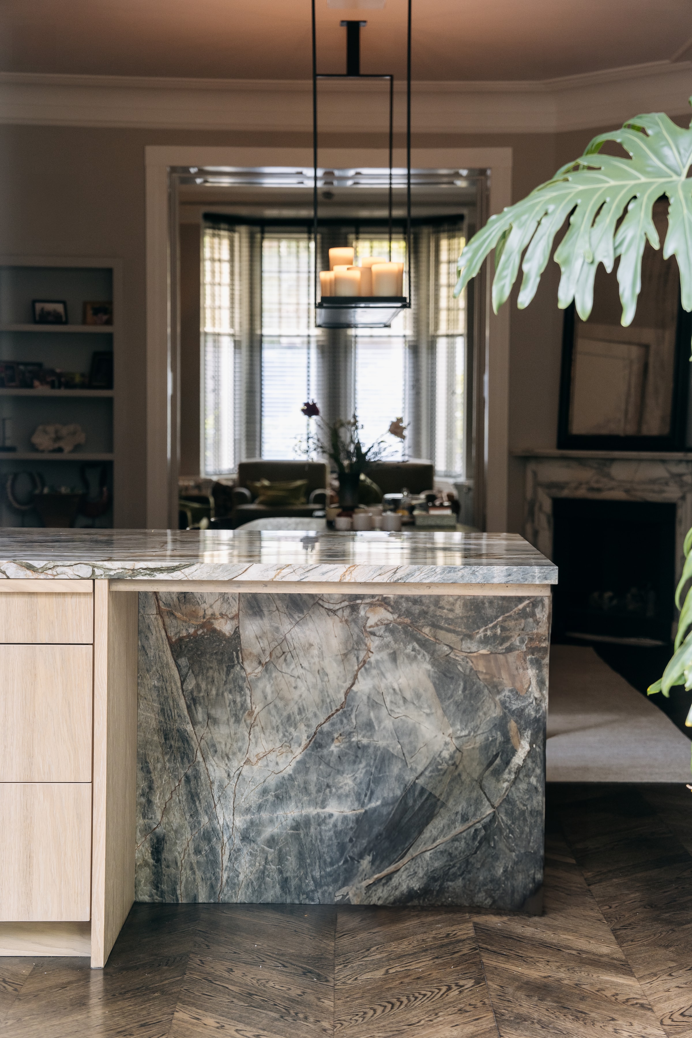 你提供的EGINSTILL可能并不是一个正确的词汇，无法准确理解其含义，因此难以完成整句的准确翻译 丨NetherlandsAmsterdam-12