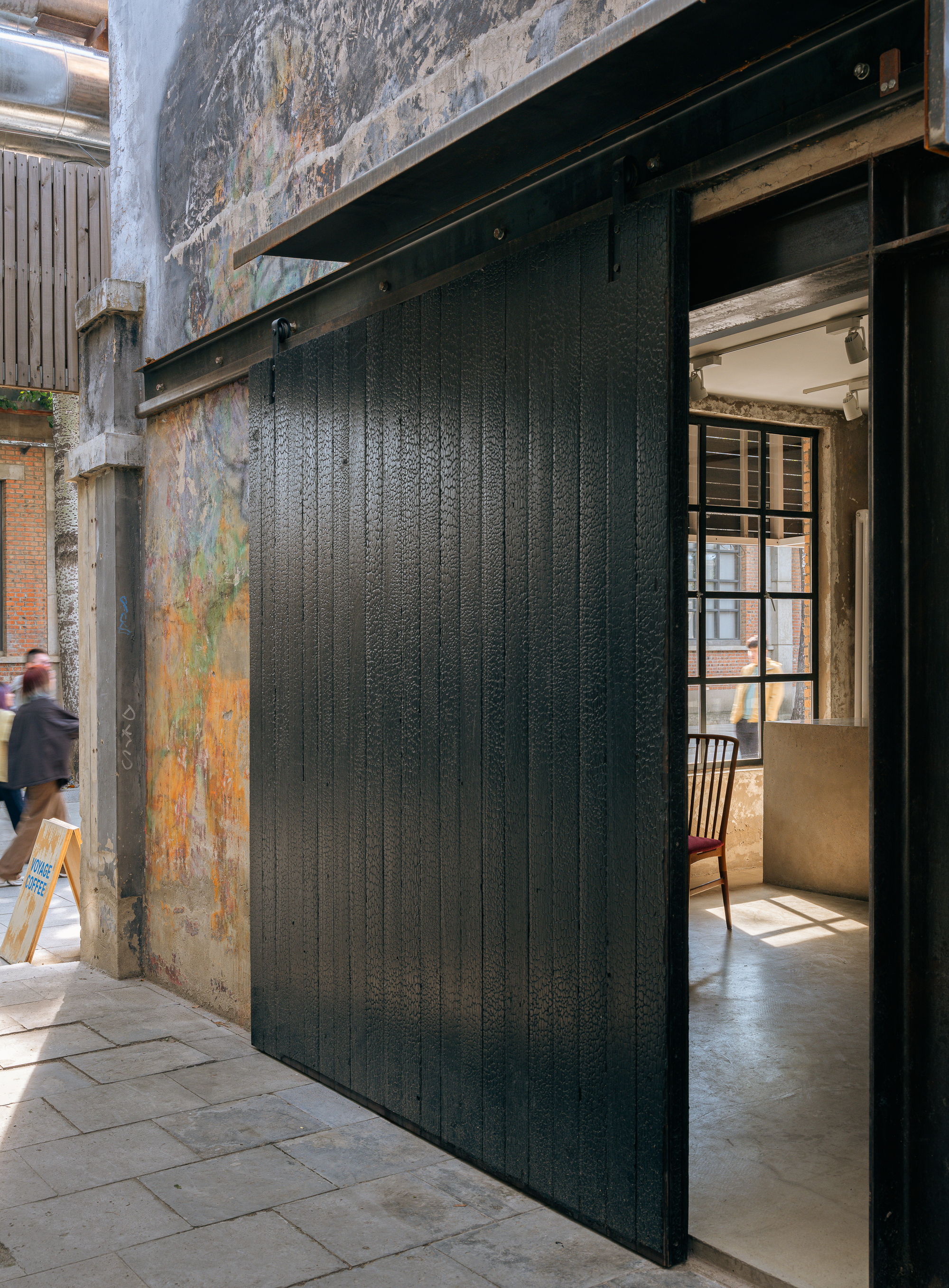 The Community on 3rd Ceramics Street / atelier suasua-29