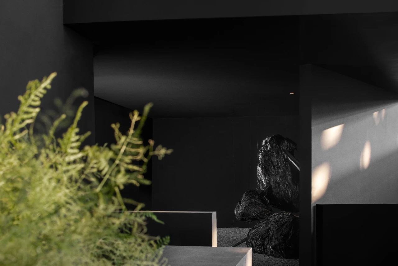 未墨“文明的旁观者”主题展览丨中国丨W.DESIGN 无间设计-16